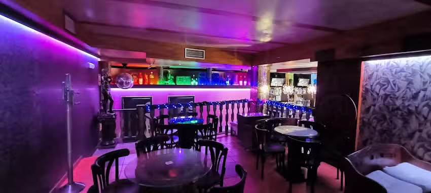 Verssus Tomi&ntilde;o