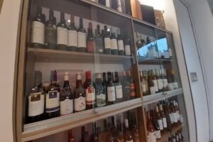 Vino Vinoteca La atalaya