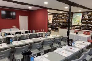 Vi&ntilde;oteca Ribeirao