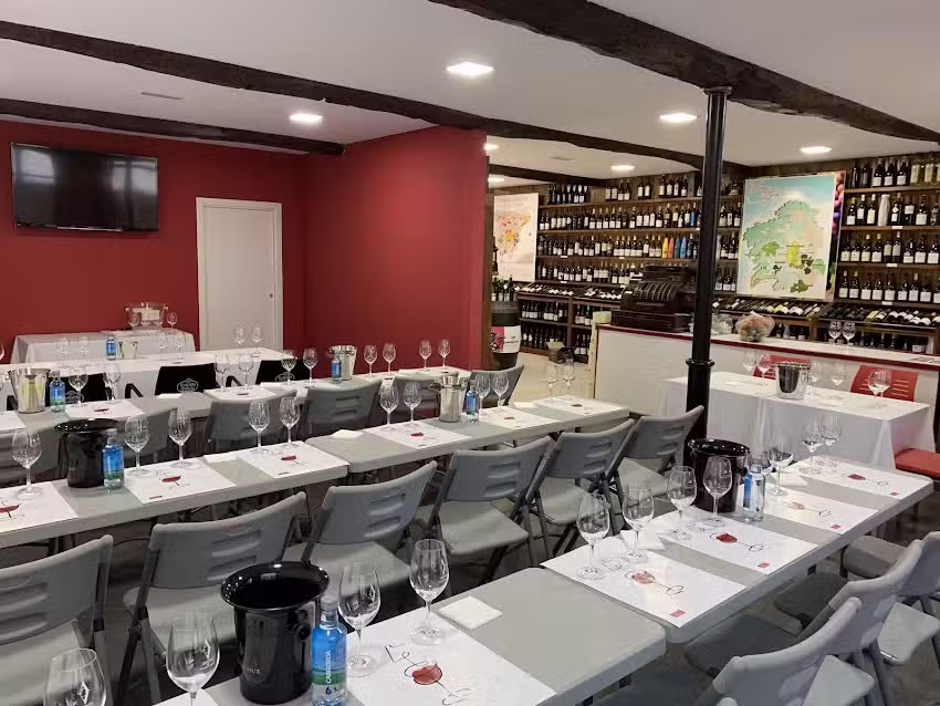 Vi&ntilde;oteca Ribeirao