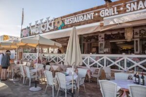 Waikiki Restaurant Snack Bar Grill