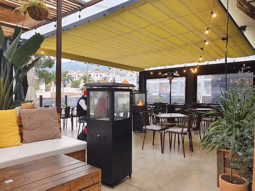 Wanderlust ️☕️🥞🍔