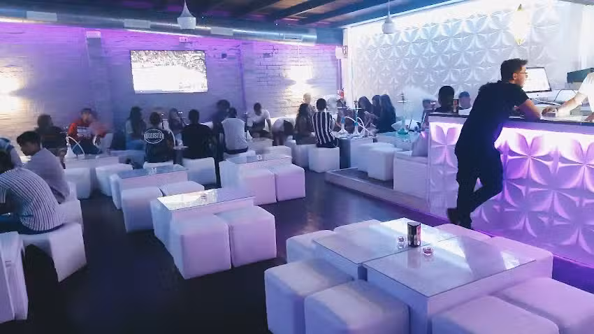 White room shisha lounge