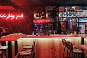 Winelovers, vinos, tapas y +