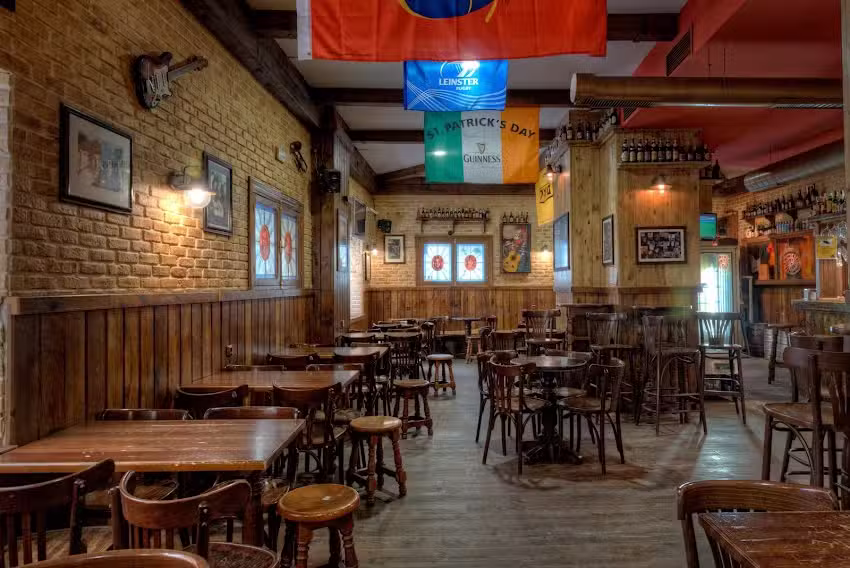 Woodstock Bar &ndash; C&aacute;diz