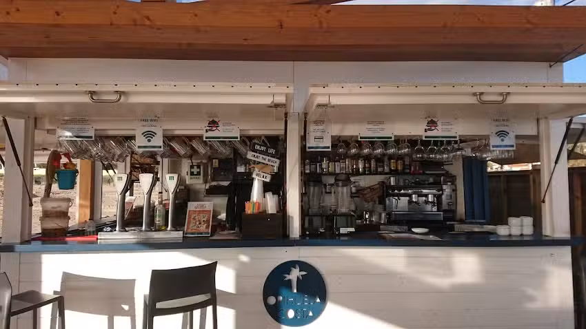 Xiringuitos Del Sol | Playa de La Caleta