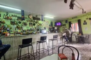 Yo dej&eacute; el bar ya