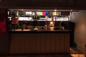 YOU IS BACK LOUNGE BAR