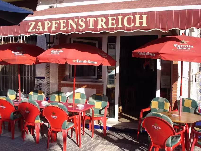 Zapfenstreich