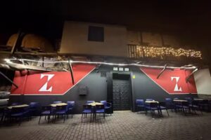 Zeta pub