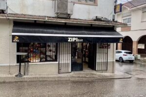ZIPI BAR